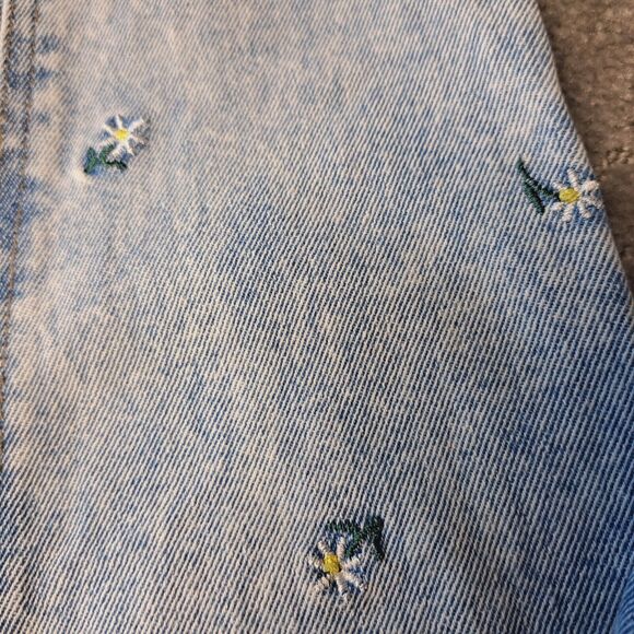 Tinseltown Daisy Denim Mom Jeans Womens Size 3/26W light wash distressed raw hem - Picture 5 of 9